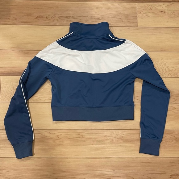 blue and white nike vintage zip up - Picture 3 of 5